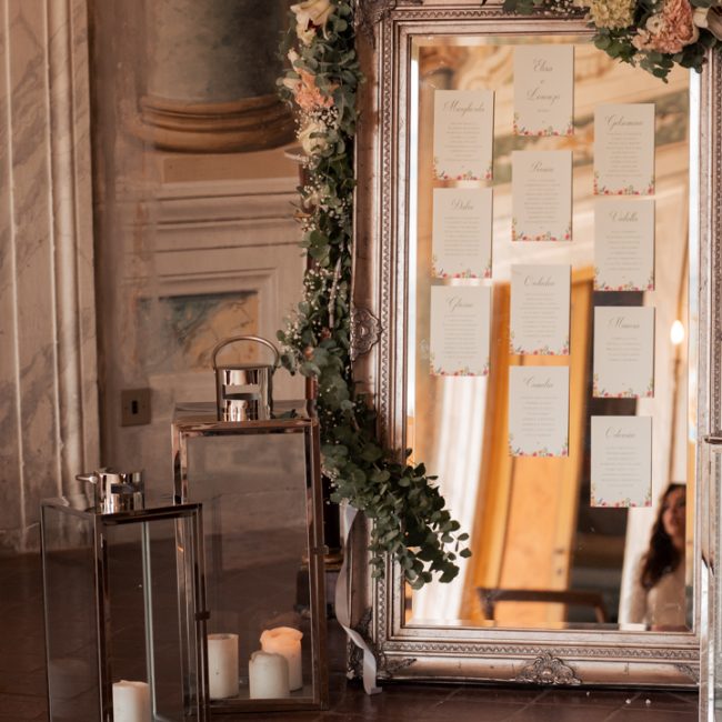 Lorenzo_Elisa-Wedding-Mirror-Tableau